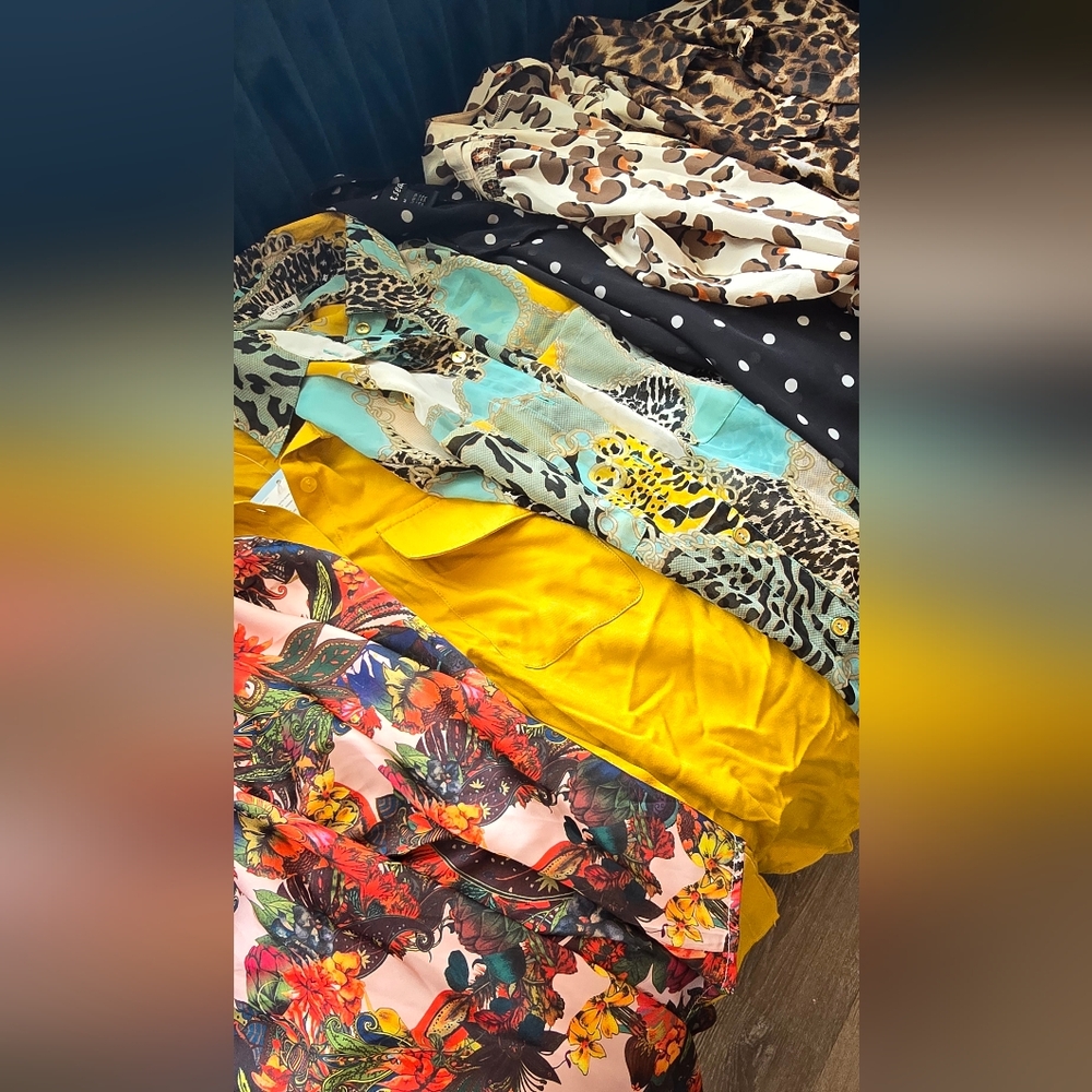 Colorful Patterned 6 Blouses Bundle - image 2